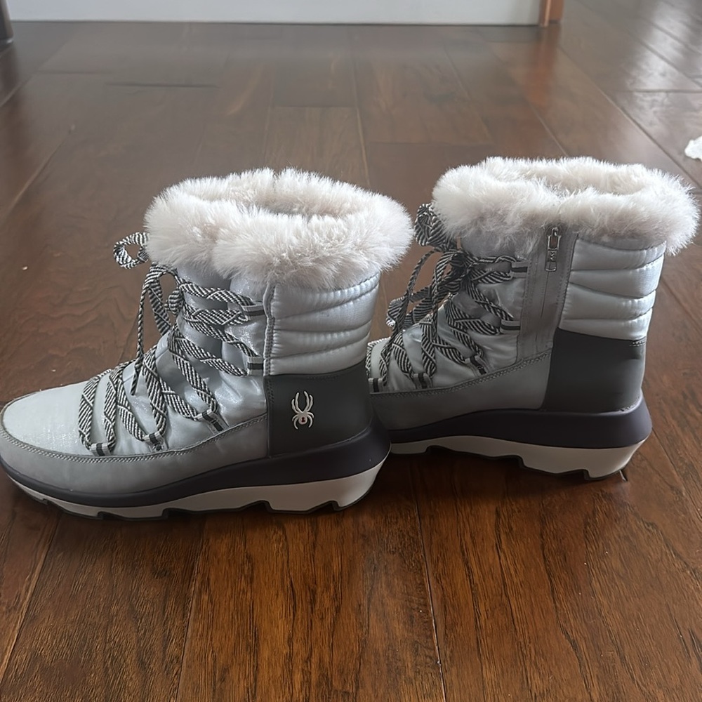 Spyder Camden Boot Size 9 - image 2